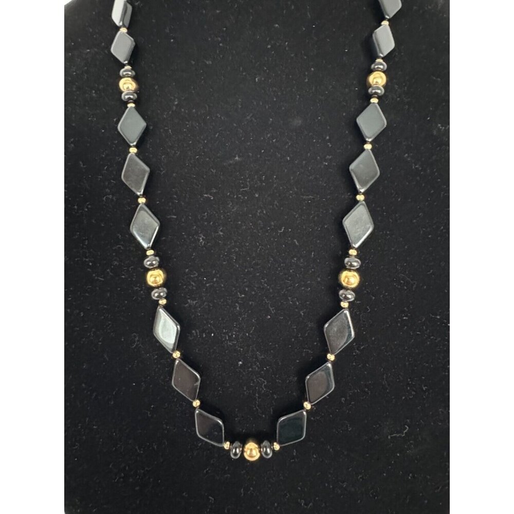 Trifari Necklace Black Lucite Plastic Gold Tone Chunky Geometric Bead Signed 30" - Picture 4 of 9